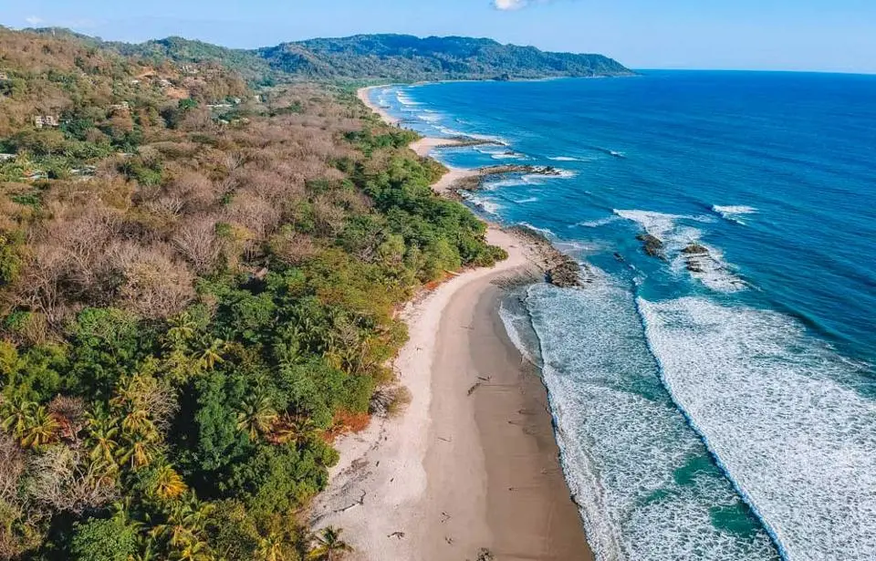 Santa-Teresa-Costa-Rica-Hotels-on-the-Beach